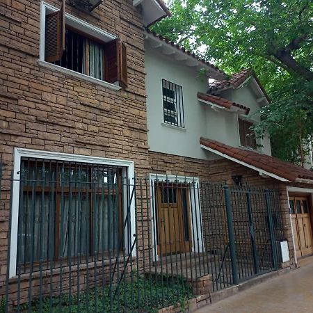 Hostel Casteleyhost Mendoza Bagian luar foto