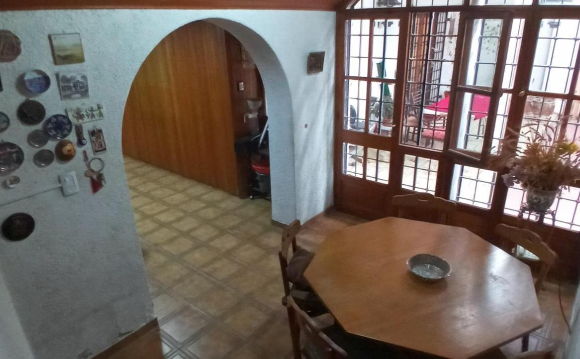 Hostel Casteleyhost Mendoza Bagian luar foto