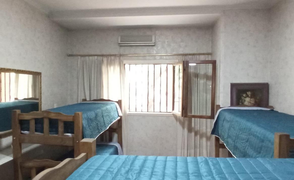 Hostel Casteleyhost Mendoza Bagian luar foto